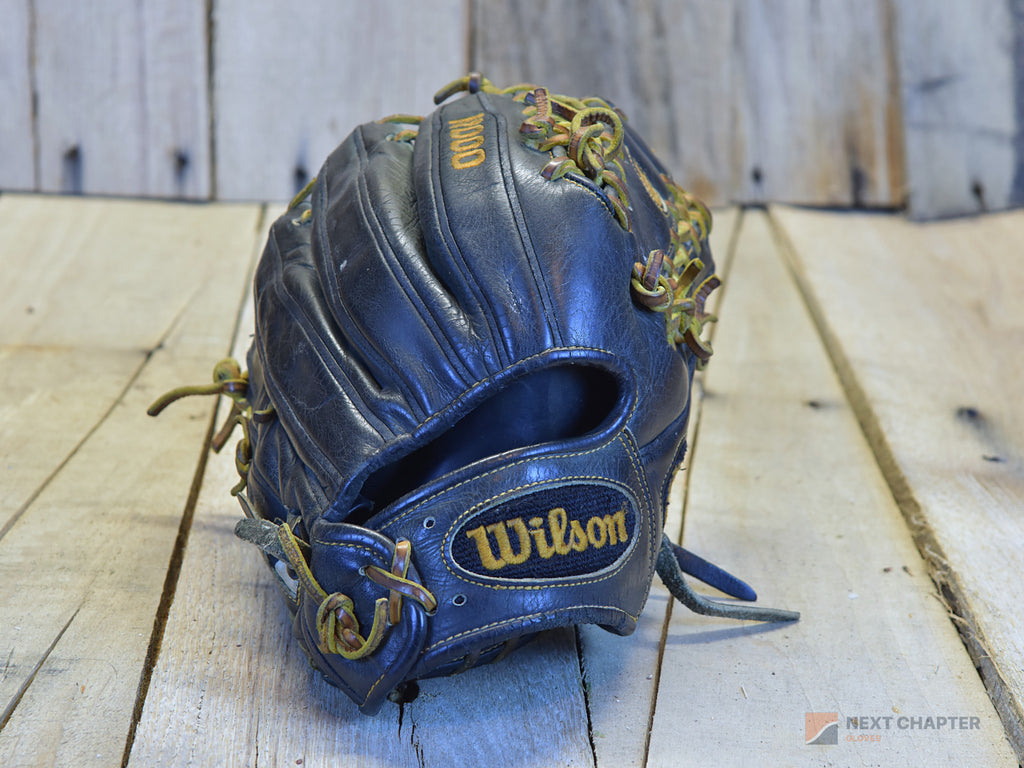 Wilson A2000 OTIF 11.5" RHT Baseball Glove