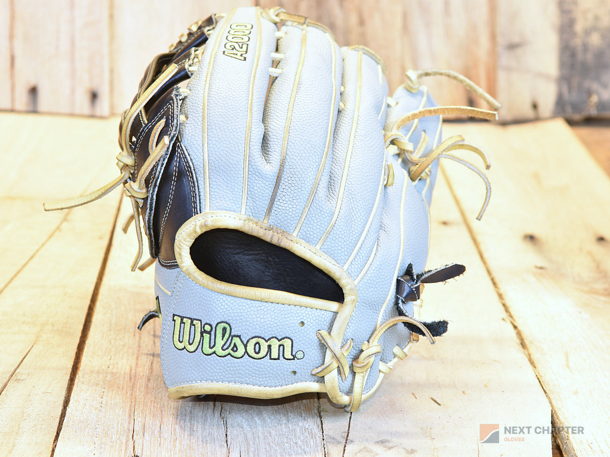 Wilson A2000 1799 12.75" LHT Baseball Glove