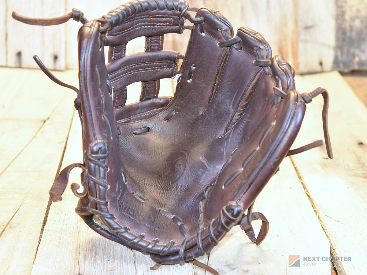 Nokona X2 Elite X2-1175 11.75" RHT Baseball Glove