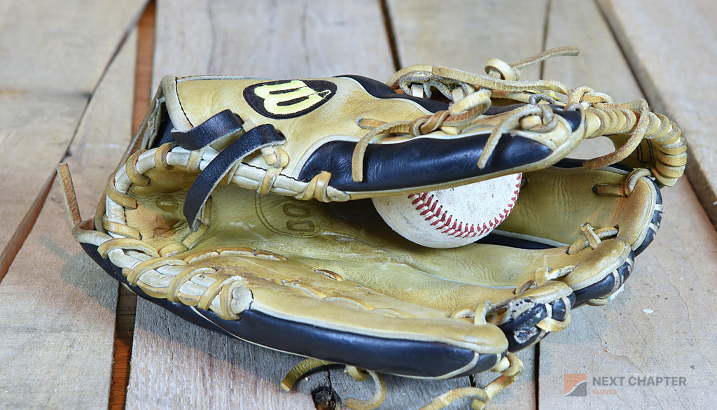 Wilson A2000 1786 11.5" RHT Infield Baseball Glove