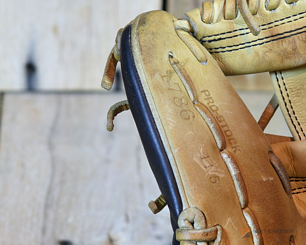 Wilson A2000 1786 11.5" RHT Infield Baseball Glove