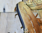 Wilson A2000 1786 11.5" RHT Infield Baseball Glove