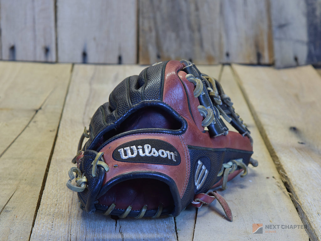 Wilson A2000 1786 11.5" RHT Baseball Glove