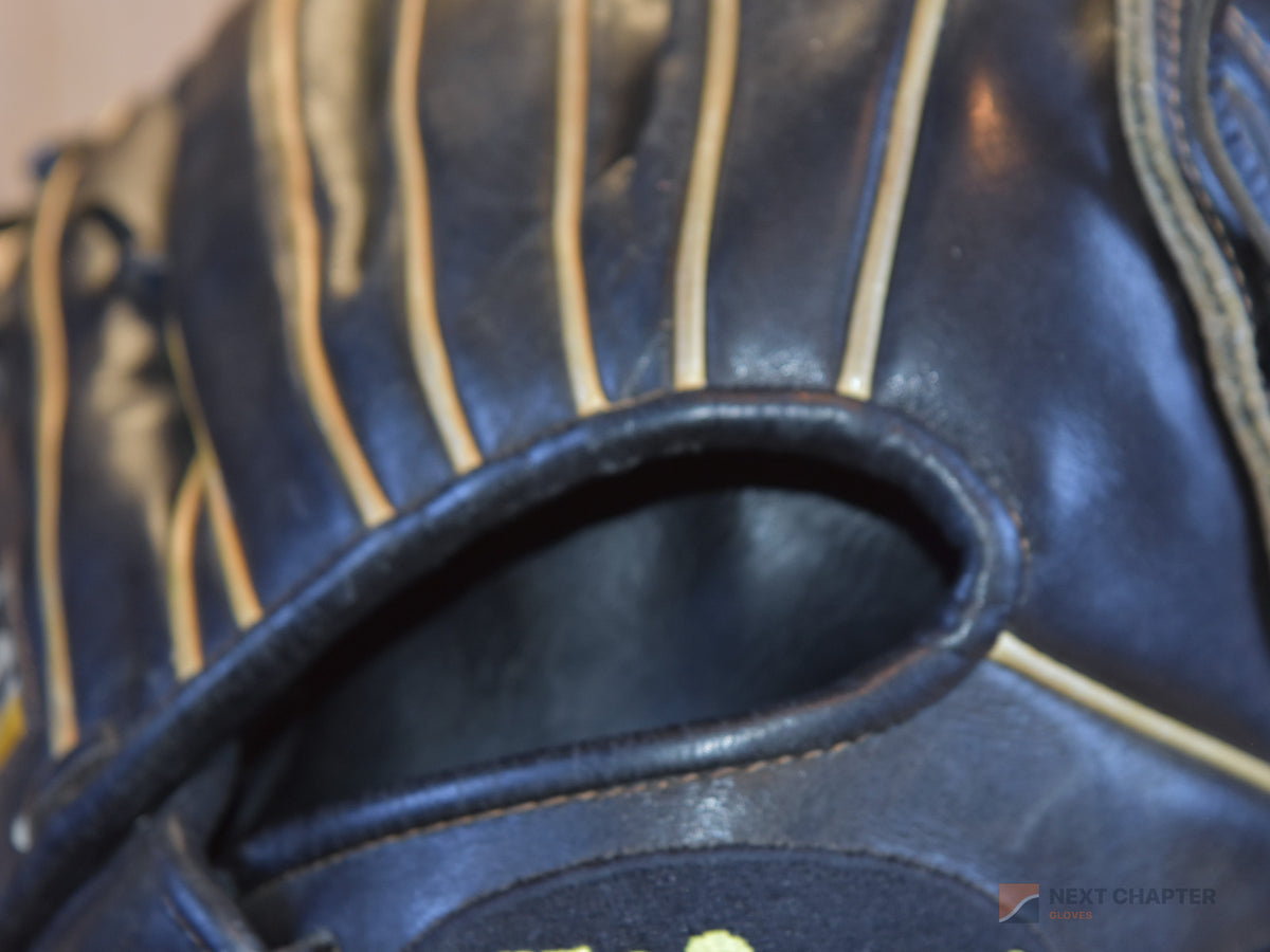Wilson A2K CJW 12" RHT Baseball Glove