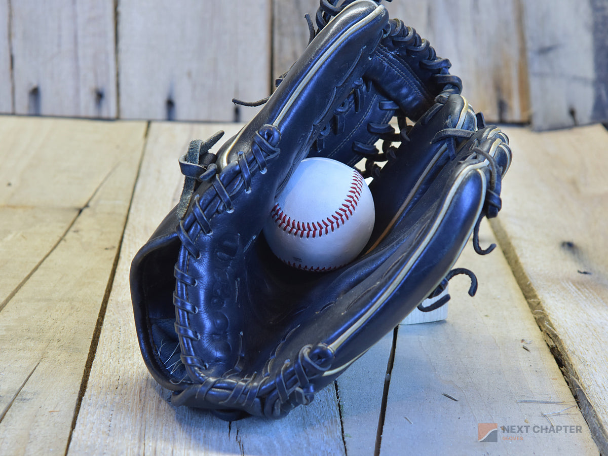 Wilson A2K CJW 12" RHT Baseball Glove