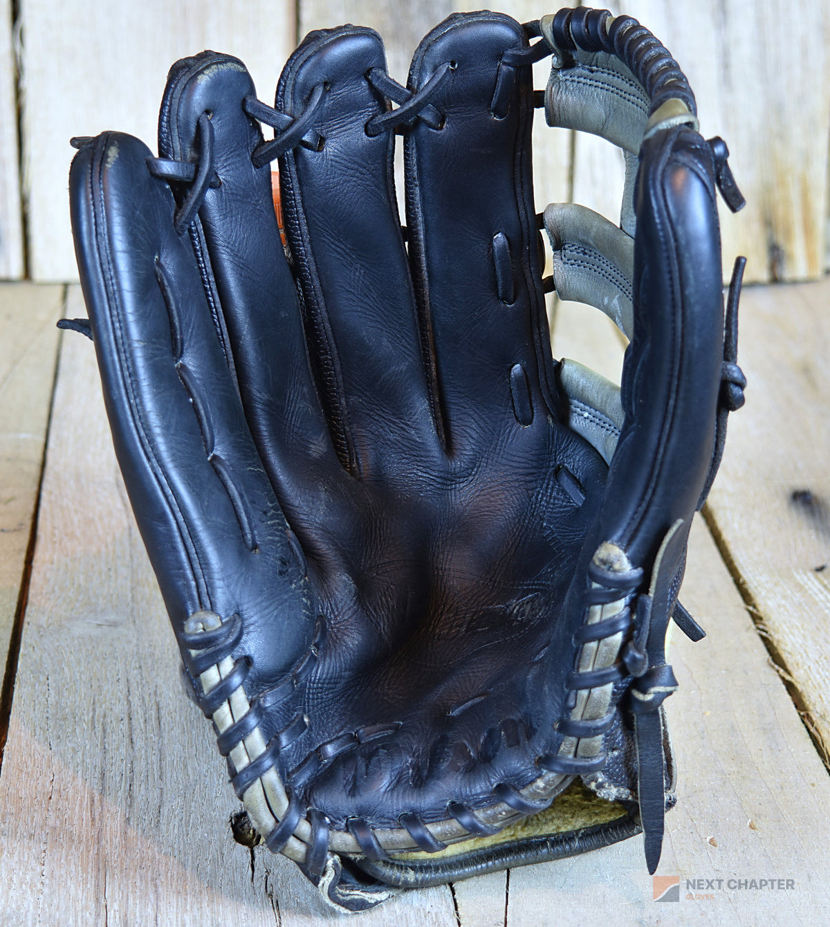 Wilson A2000 Y LHT Outfielders Glove