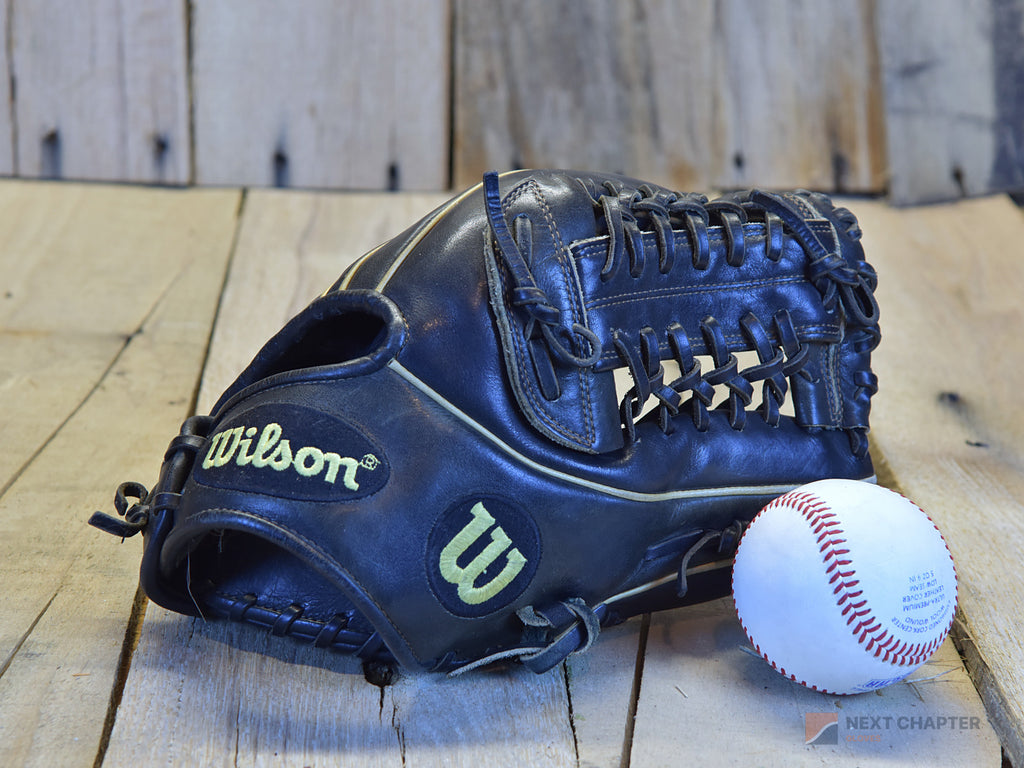 Wilson A2K CJW 12" RHT Baseball Glove