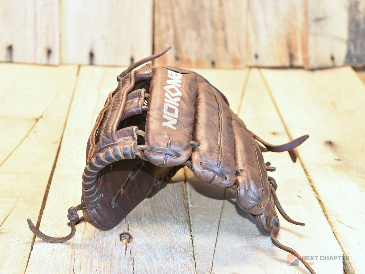 Nokona X2 Elite X2-1175 11.75" RHT Baseball Glove