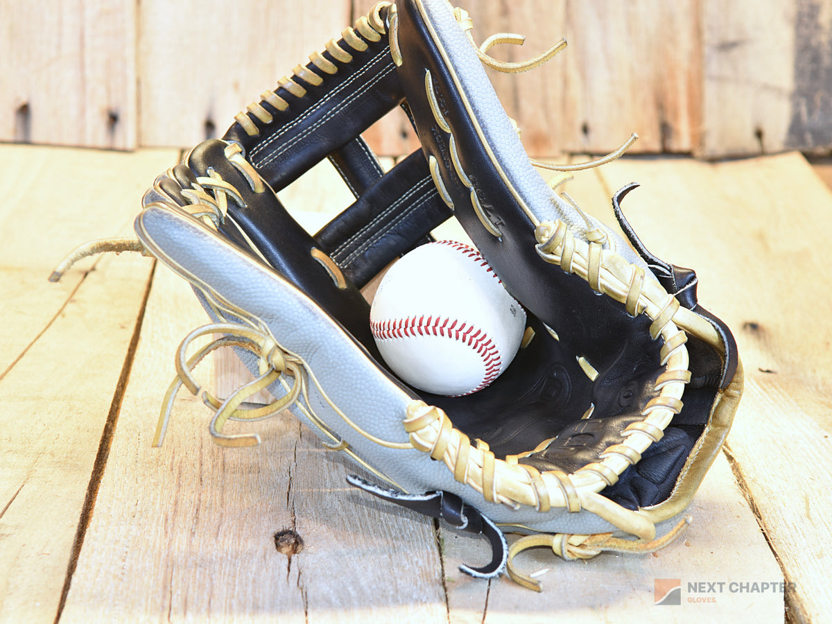Wilson A2000 1799 12.75" LHT Baseball Glove