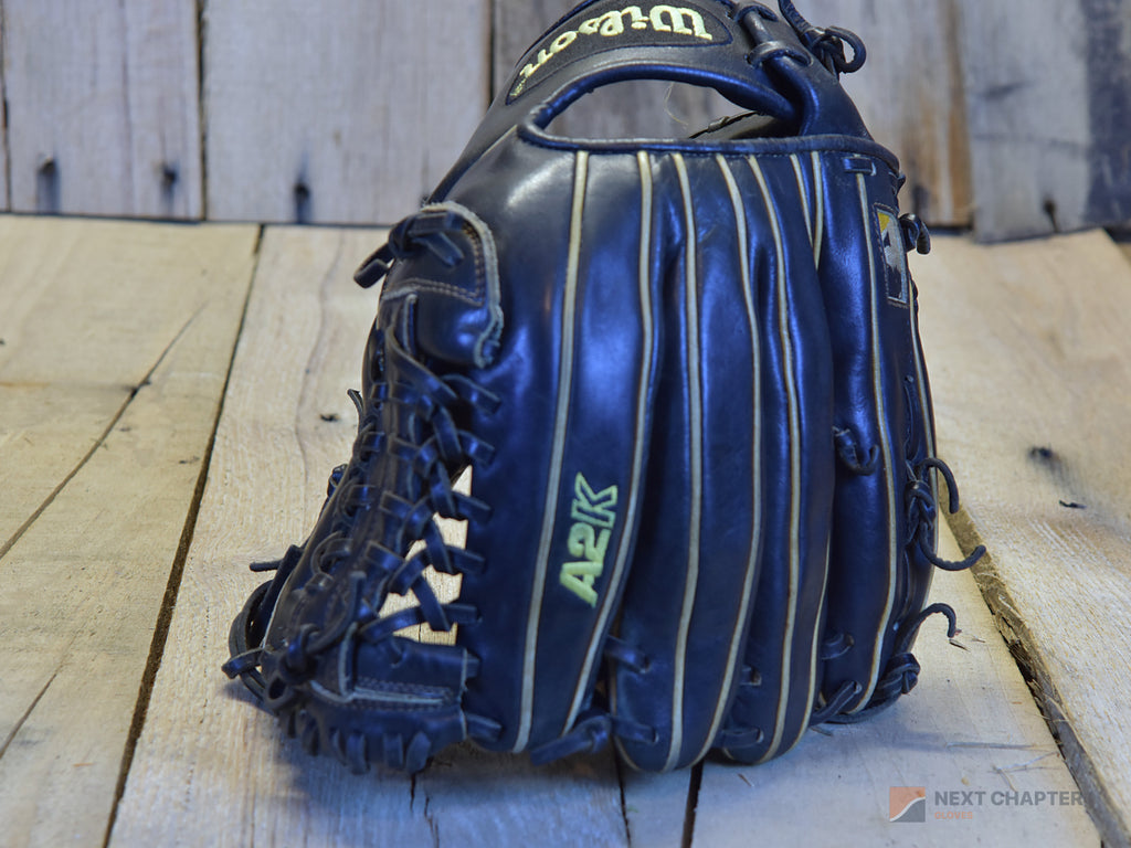 Wilson A2K CJW 12" RHT Baseball Glove