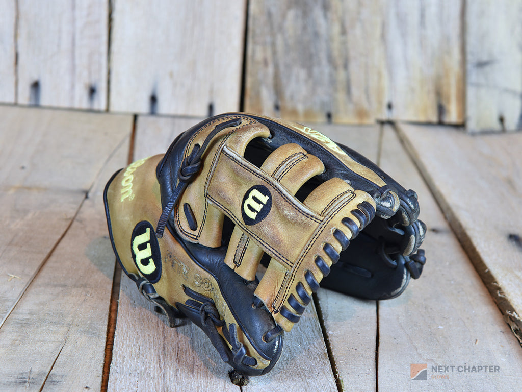 Wilson A2K G4 11.5" RHT Baseball Glove
