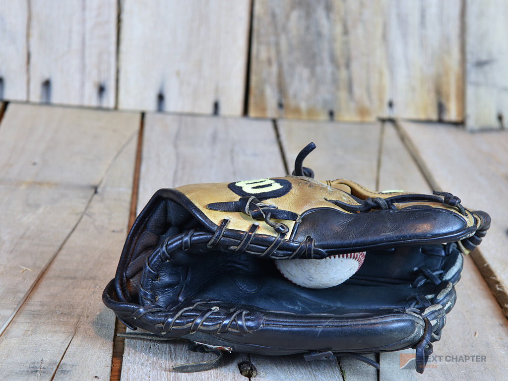 Wilson A2K G4 11.5" RHT Baseball Glove