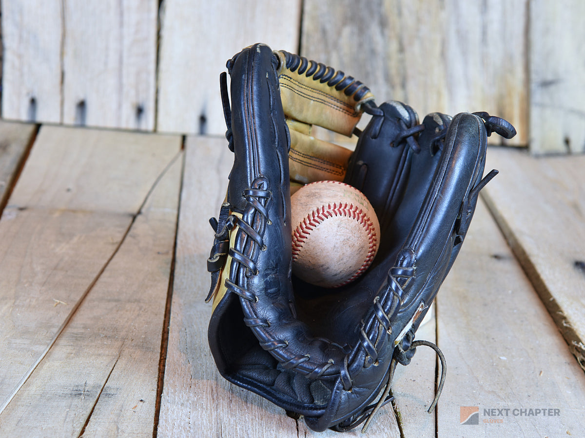 Wilson A2K G4 11.5" RHT Baseball Glove
